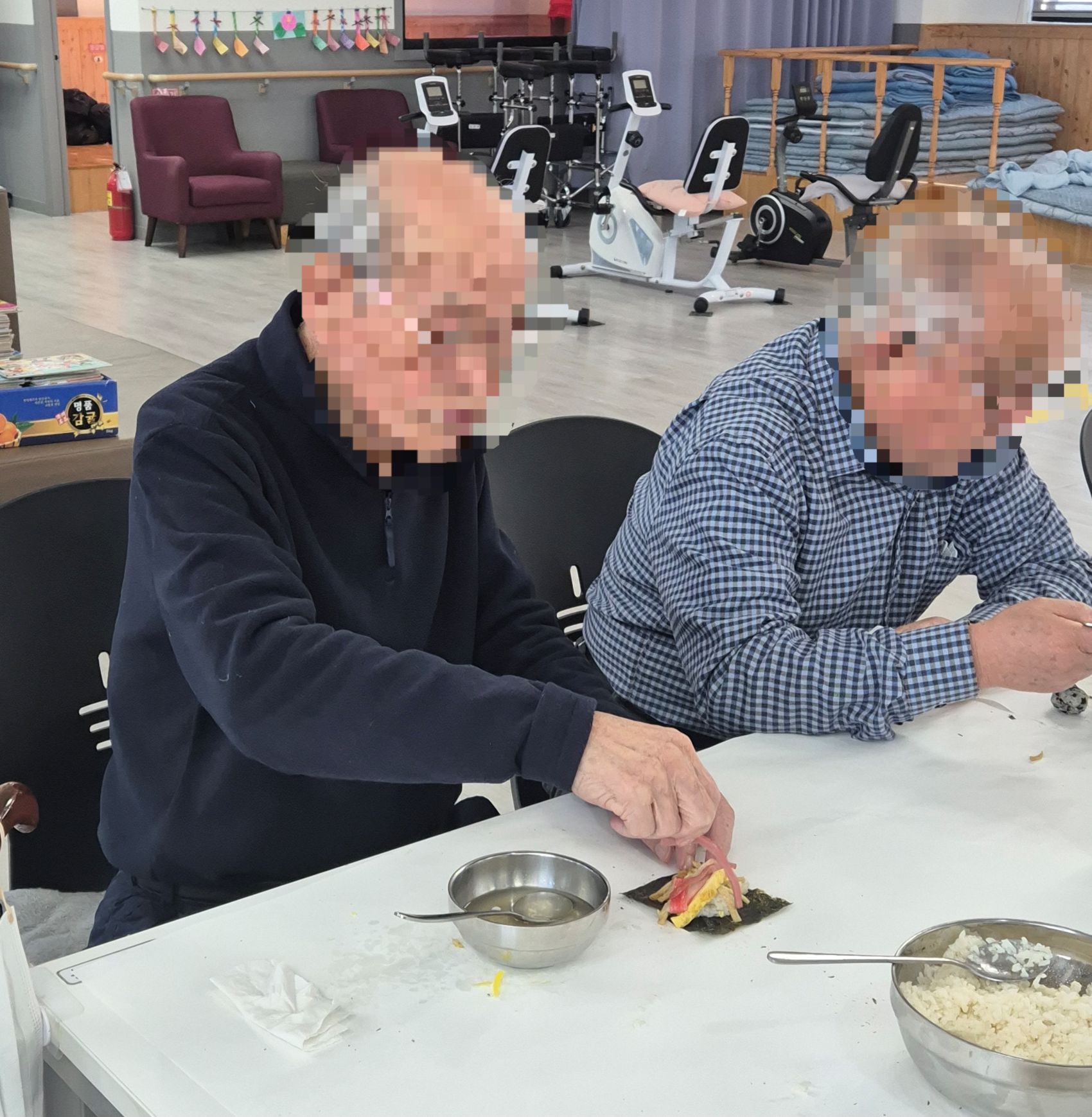 2038742573_9TrjRsgh_d902380e319552d9c00ddc5e11fc44cf6c669b5d.jpg 이미지크게보기