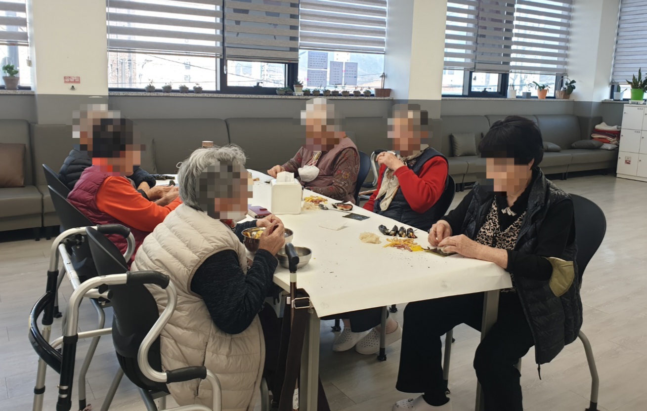 2038742573_l9i1b4Q8_1a0b8e9f3b88adf715b5435b79532d4e1e23b703.jpg 이미지크게보기